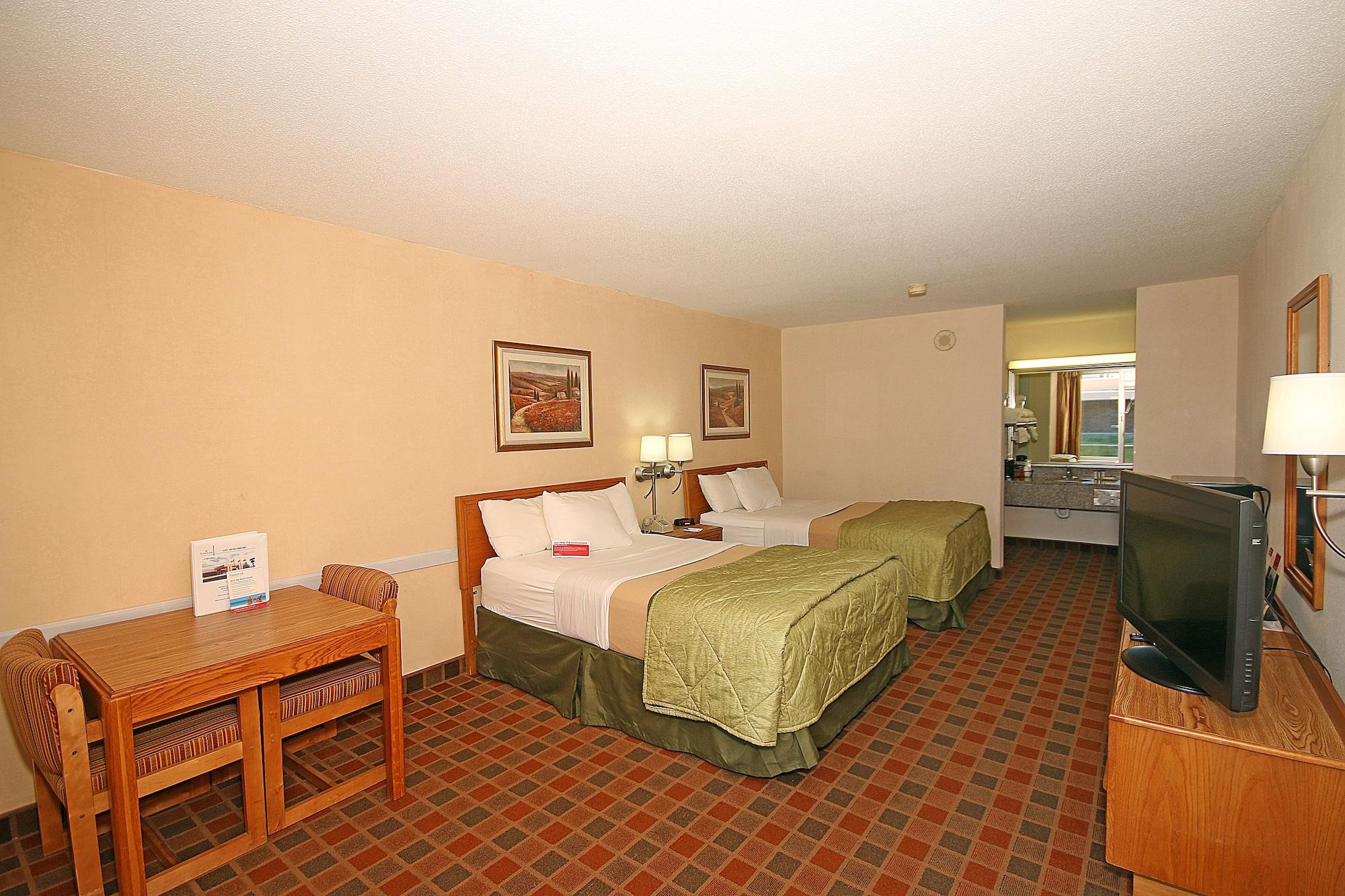 Ramada By Wyndham Wytheville Εξωτερικό φωτογραφία