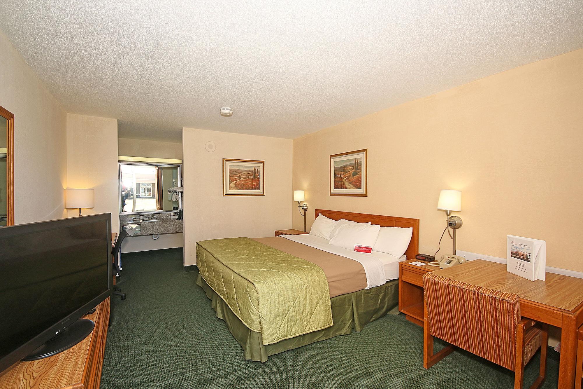 Ramada By Wyndham Wytheville Εξωτερικό φωτογραφία